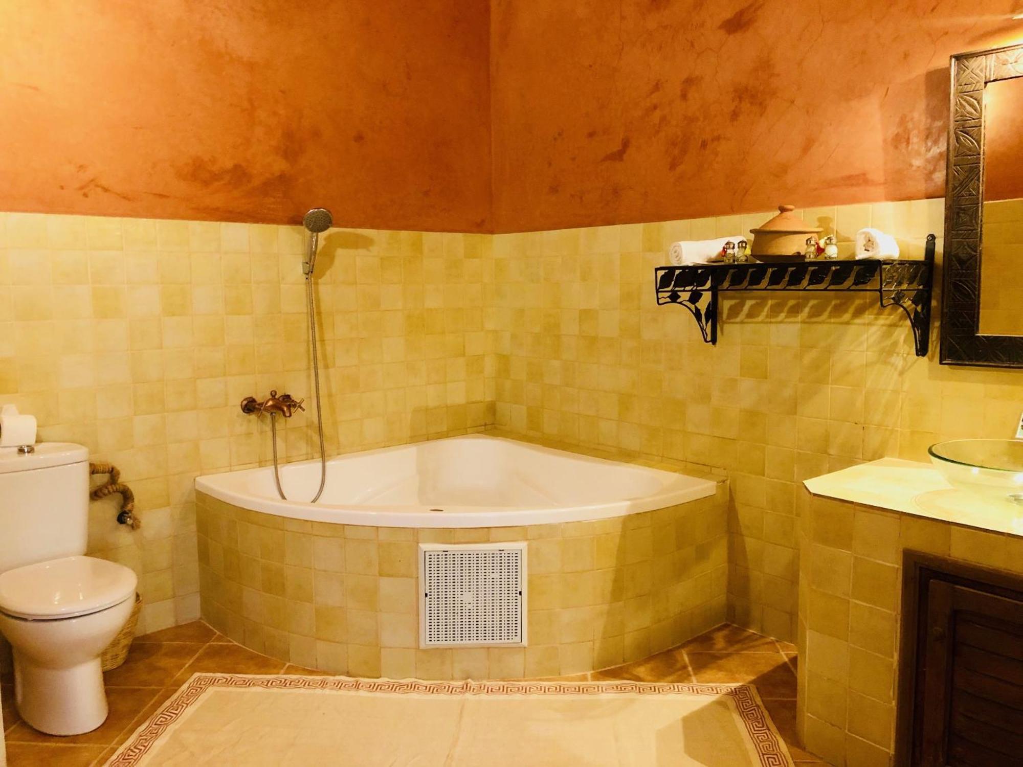 Kasbah Isfoula And Spa Aït-Ben-Haddou Zimmer foto